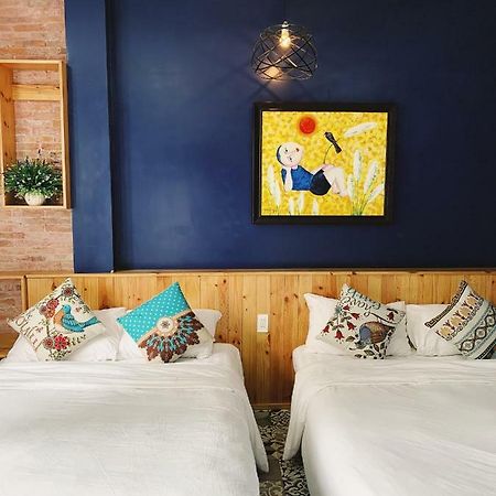 Gallery Homestay Куїнон Екстер'єр фото