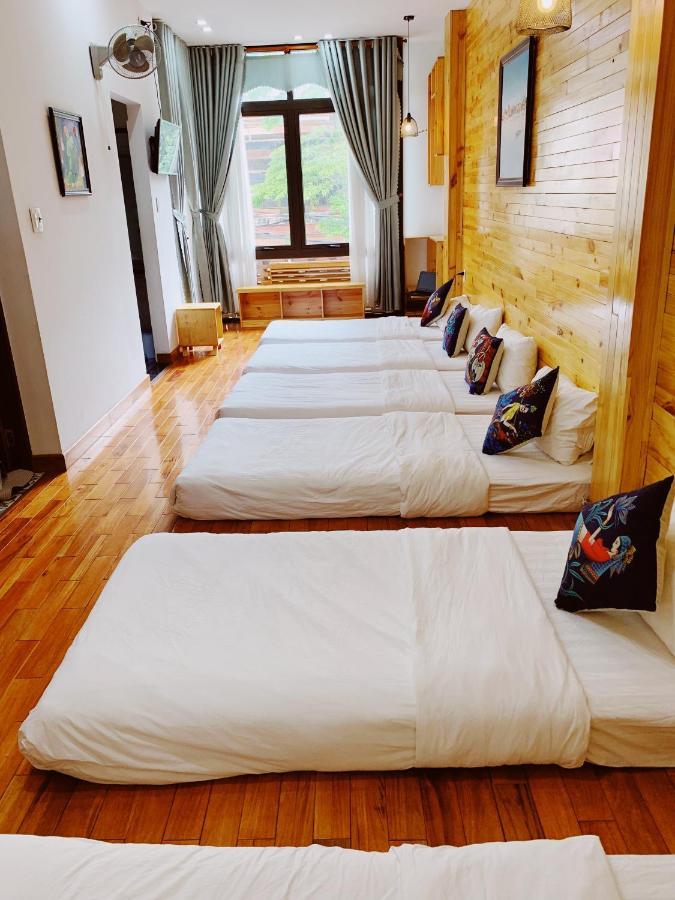 Gallery Homestay Куїнон Екстер'єр фото