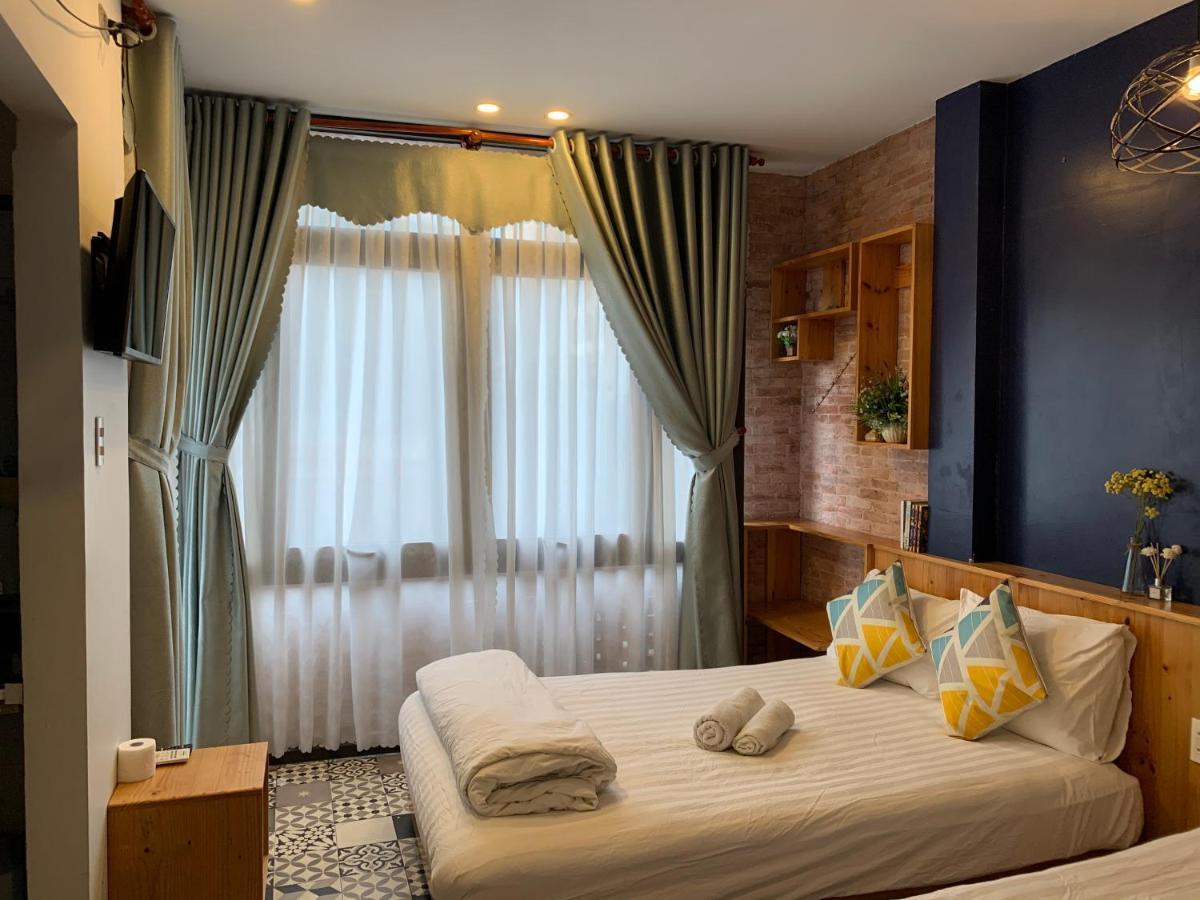 Gallery Homestay Куїнон Екстер'єр фото