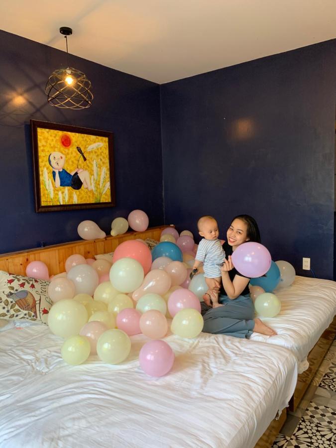 Gallery Homestay Куїнон Екстер'єр фото