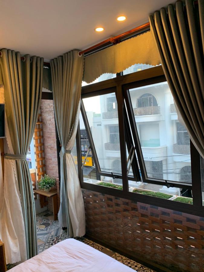 Gallery Homestay Куїнон Екстер'єр фото